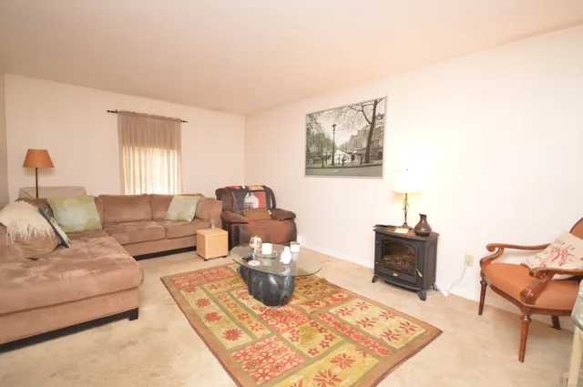 $275,000 | 66 Nashville Road, Unit L, Bethel, CT 06801