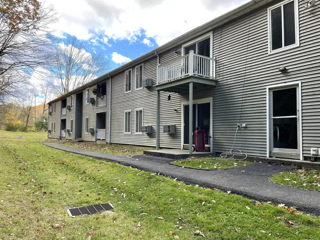 $275,000 | 66 Nashville Road, Unit L, Bethel, CT 06801