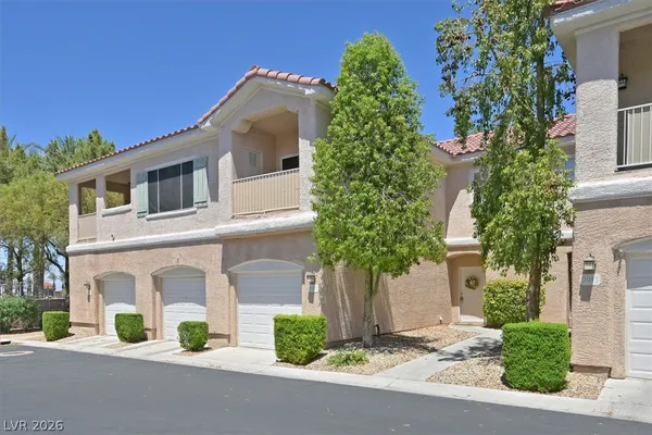 $369,900 | 251 South Green Valley Parkway, Unit 2012, Henderson, NV 89012