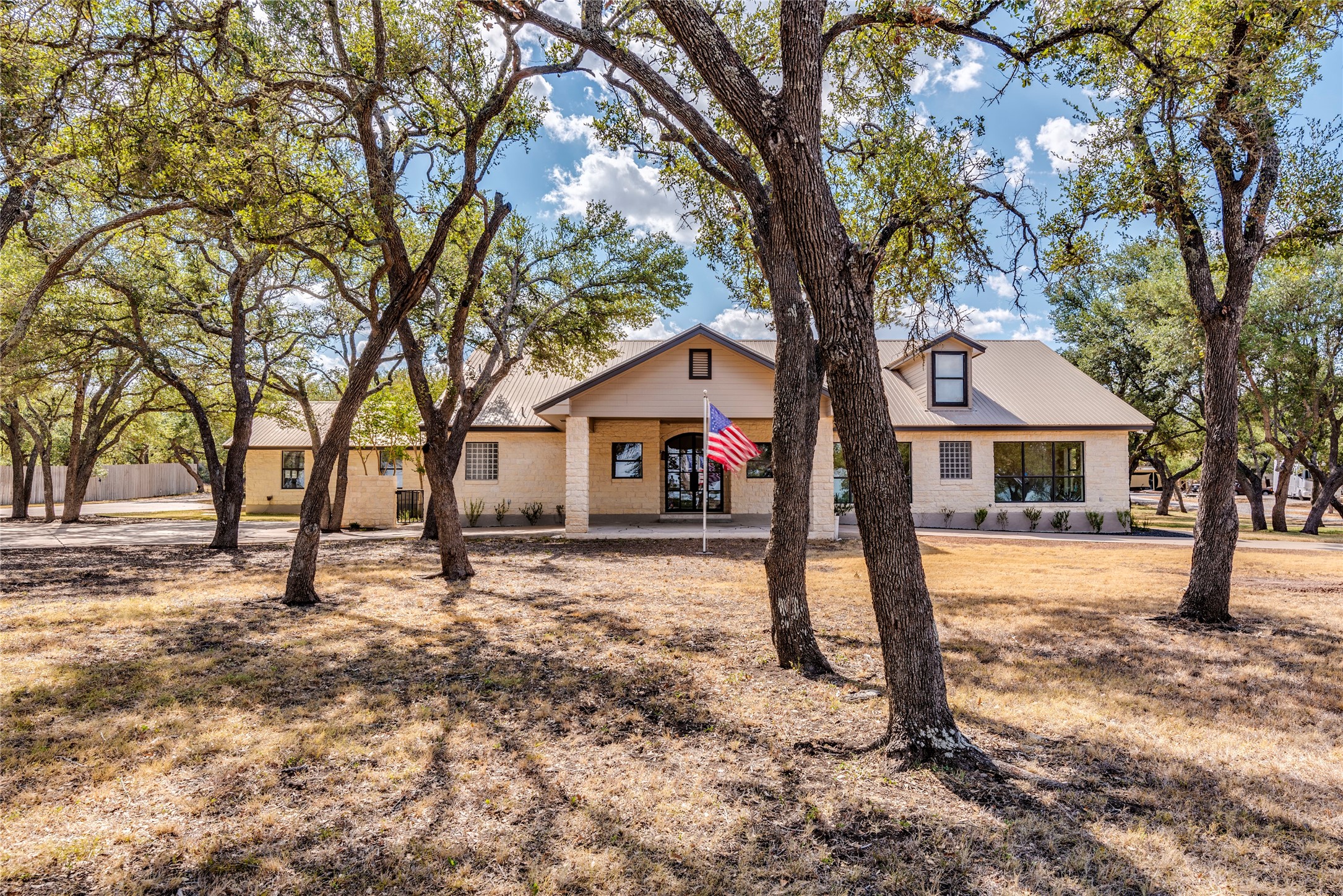 6 Coach House Road Austin, TX 78737 - Photo 1 of 1 Exterior Front