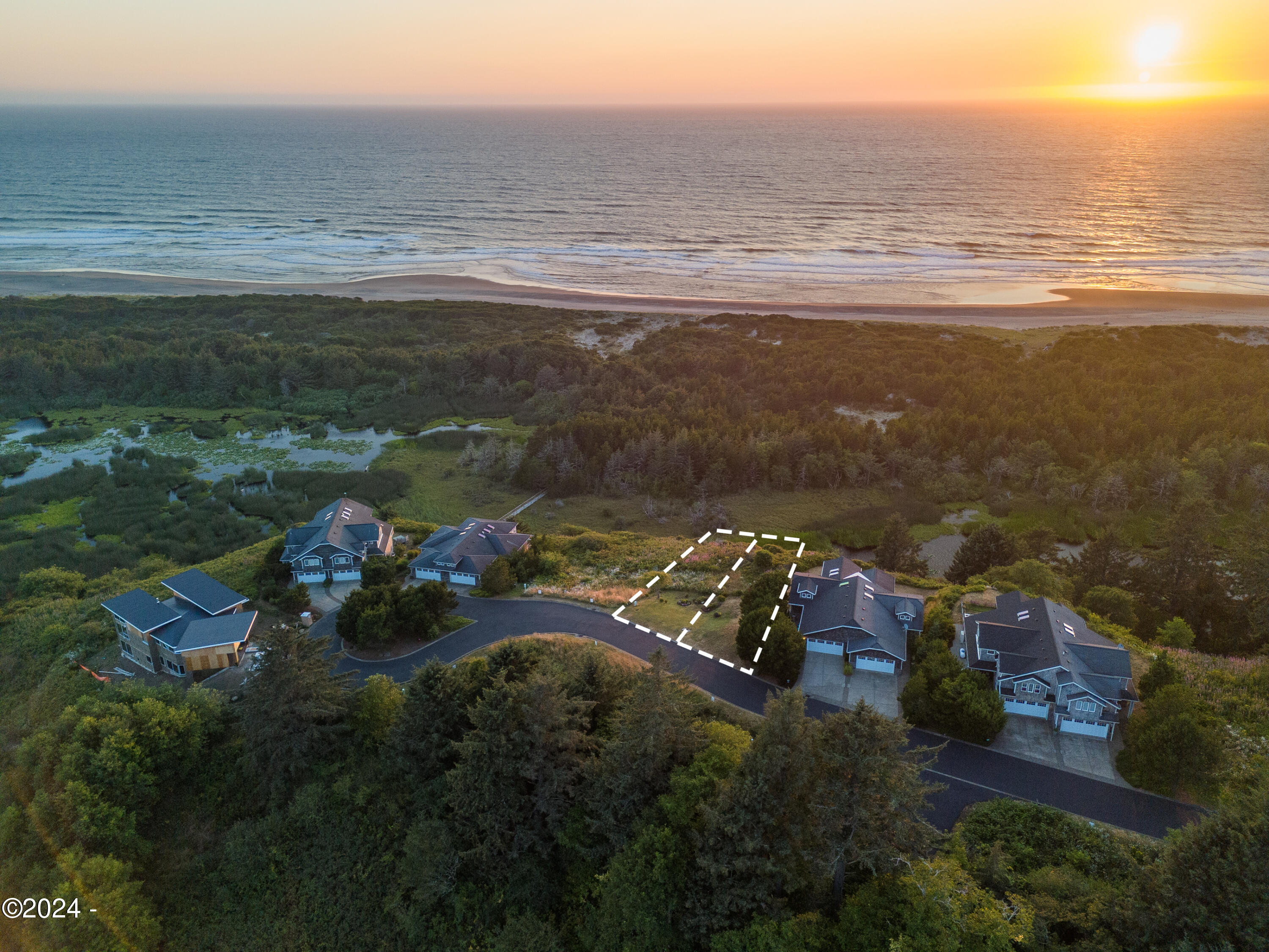 45200 Proposal Point Neskowin, OR 97149 - Photo 19 of 29 19