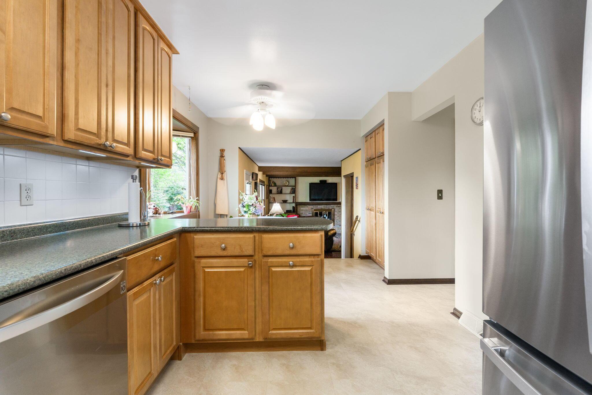 5478 Larkwood Road Columbus, OH 43229 - Photo 16 of 50 5478 Larkwood Rd (Interior)-13