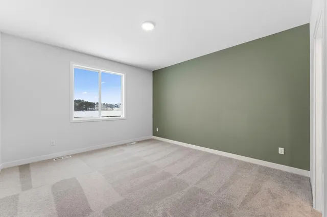 $524,900 | 1561 Creekwood Drive, New Richmond, WI 54017