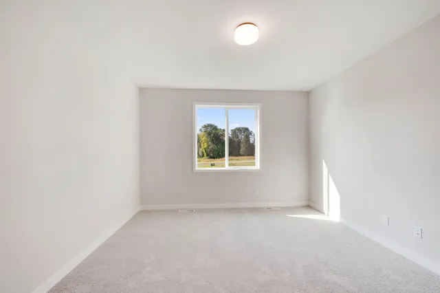 $524,900 | 1561 Creekwood Drive, New Richmond, WI 54017