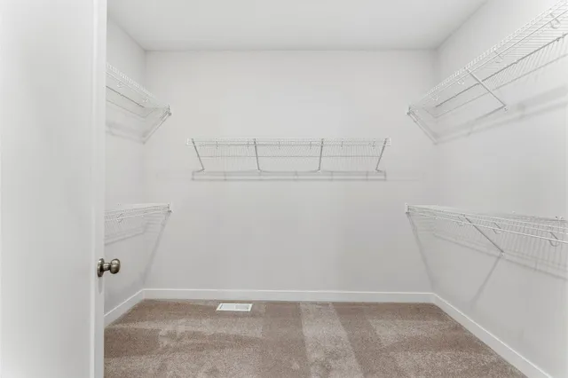 $524,900 | 1561 Creekwood Drive, New Richmond, WI 54017