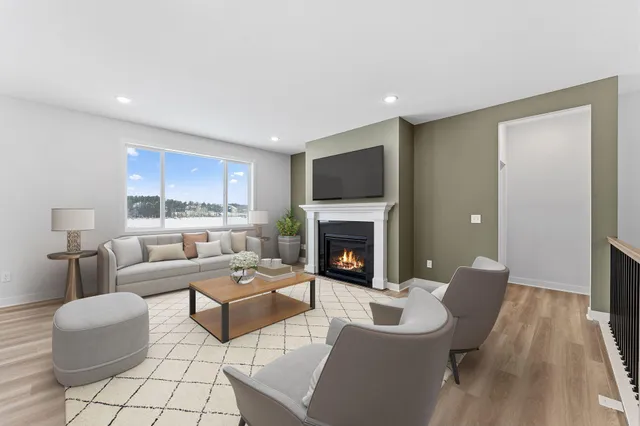 $524,900 | 1561 Creekwood Drive, New Richmond, WI 54017