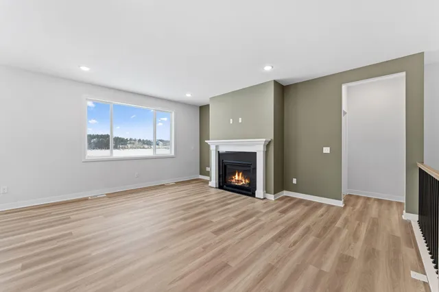 $524,900 | 1561 Creekwood Drive, New Richmond, WI 54017