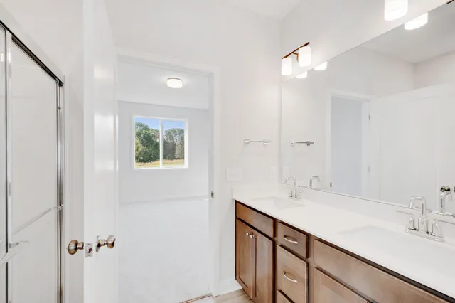 $524,900 | 1561 Creekwood Drive, New Richmond, WI 54017