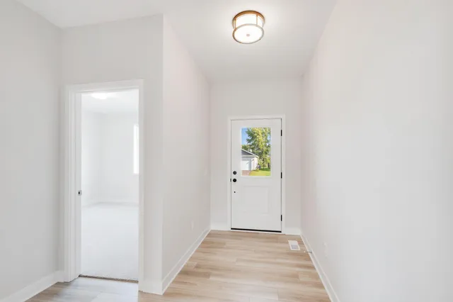 $524,900 | 1561 Creekwood Drive, New Richmond, WI 54017