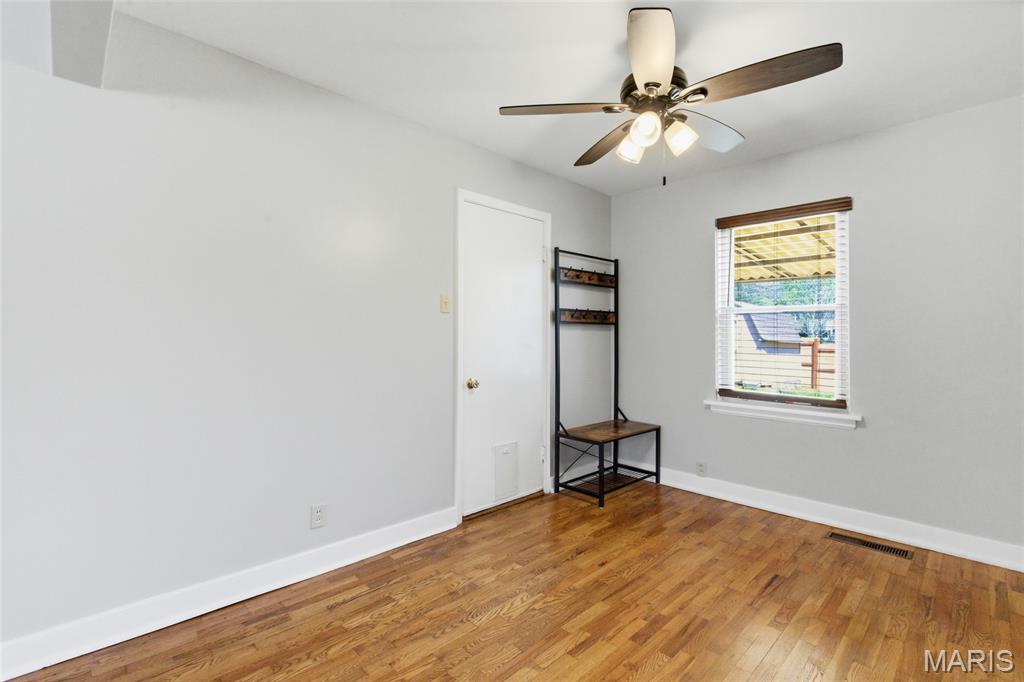 1550 Grant Road Webster Groves, MO 63119 - Photo 9 of 31