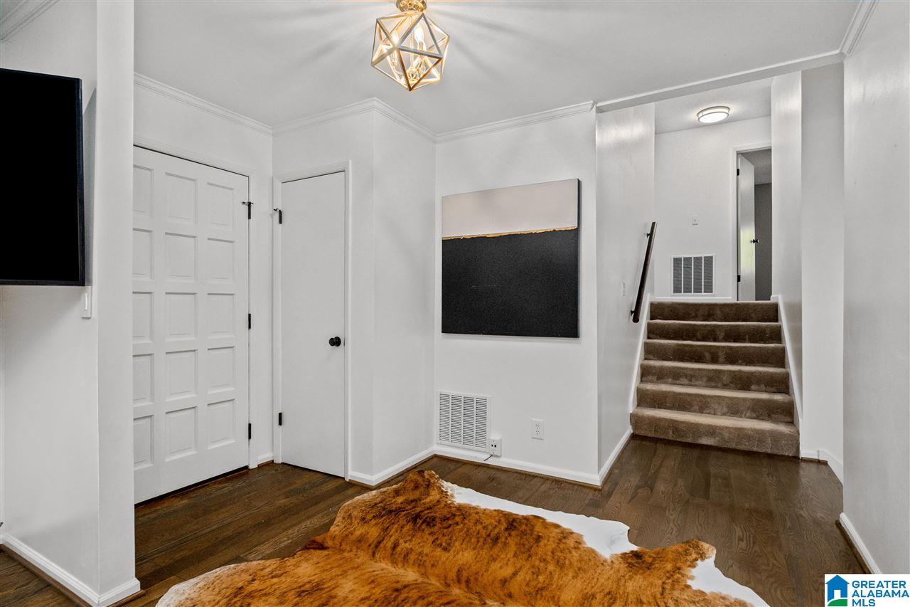 4739 Bridgewater Road Birmingham, AL 35243 - Photo 8 of 48