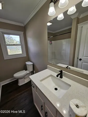 $1,650 | 16 White Oak Street, Jacksonville, NC 28540