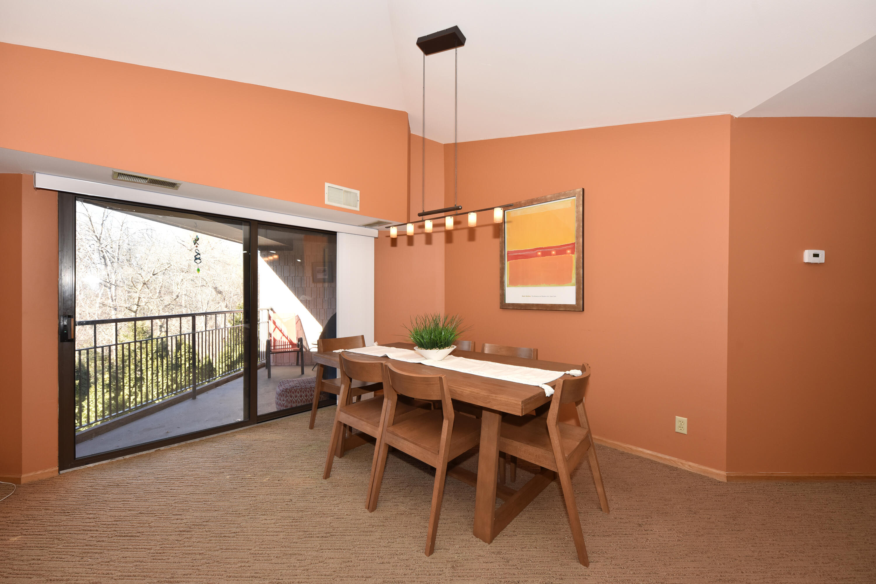 1600 West Green Tree Road, Unit 302 Glendale, WI 53209 - Photo 12 of 27 Dining Area