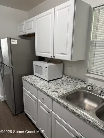 $1,600 | 204 West Alma Drive, Melbourne, FL 32935