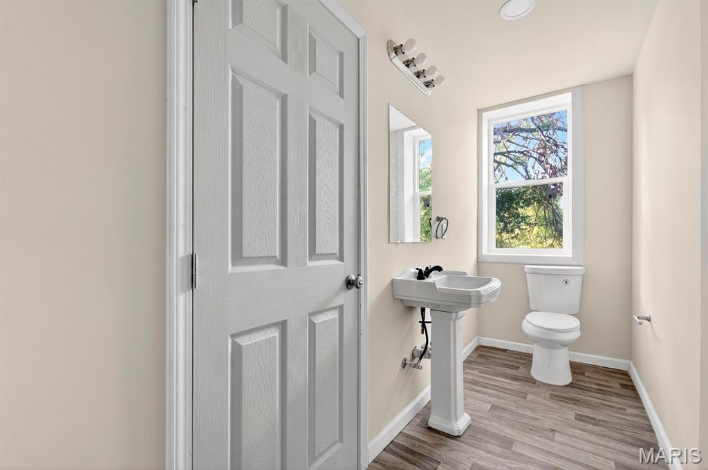 4 Lewis Place St. Louis, MO 63113 - Photo 13 of 27