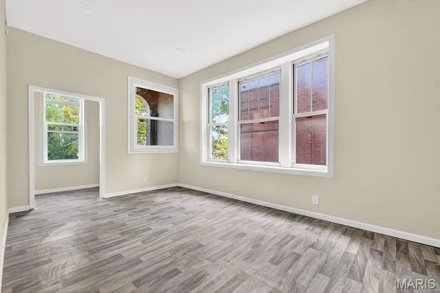 $200,000 | 4 Lewis Place, St. Louis, MO 63113