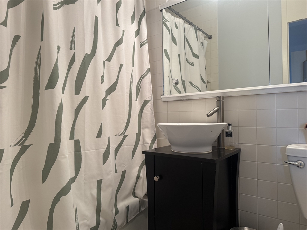 65 East India Row, Unit 31A Boston, MA 02110 - Photo 7 of 10