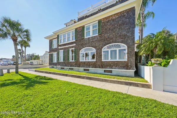 $2,490,000 | 178 Avenida Menendez, St. Augustine, FL 32084