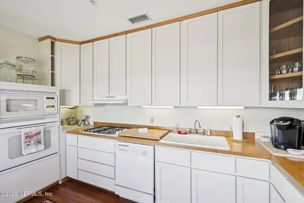 $2,490,000 | 178 Avenida Menendez, St. Augustine, FL 32084