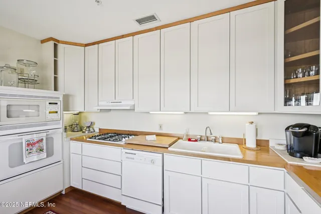 $2,490,000 | 178 Avenida Menendez, St. Augustine, FL 32084