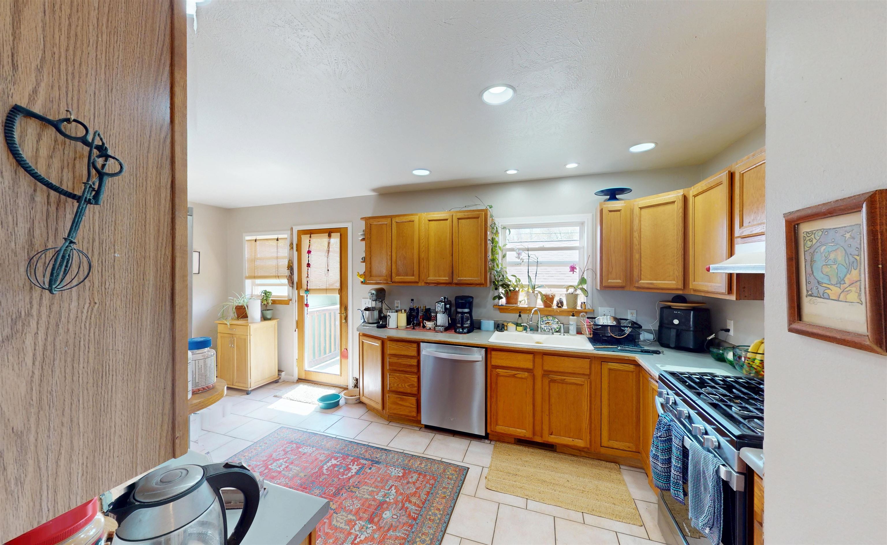 846 South 7th Street Lander, WY 82520 - Photo 7 of 41