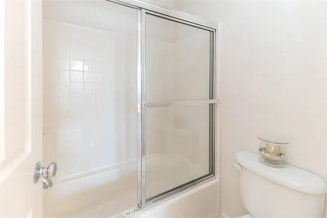 an empty room with closet