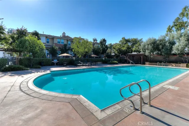 $3,400 | 754 West 1st Street, Claremont, CA 91711