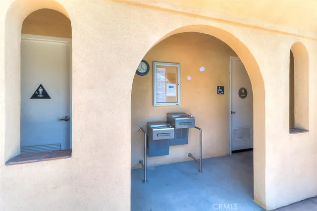 $3,400 | 754 West 1st Street, Claremont, CA 91711