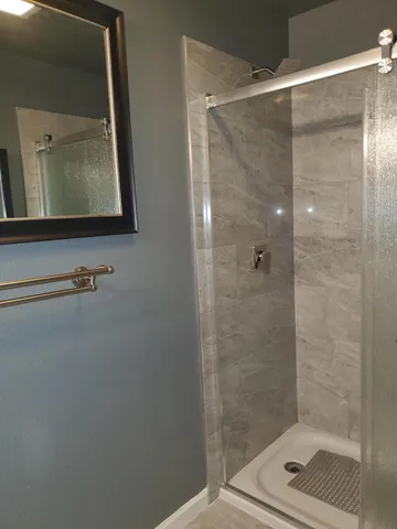 $2,400 | 2810 North Arcadia Court, Unit 214, Palm Springs, CA 92262