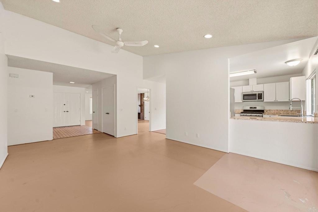 601 Cerro Street Encinitas, CA 92024 - Photo 11 of 43