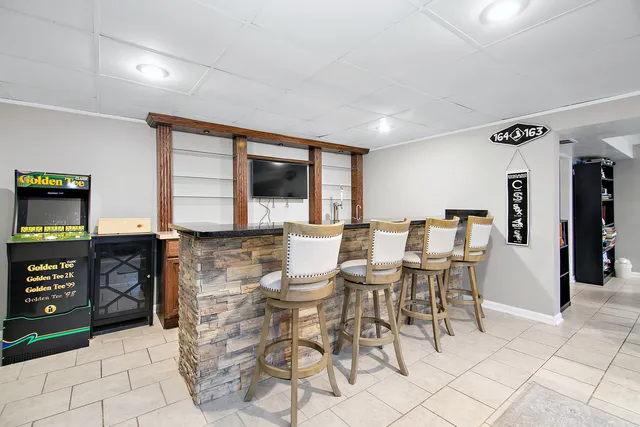 $289,900 | 18524 Gottschalk Avenue, Homewood, IL 60430