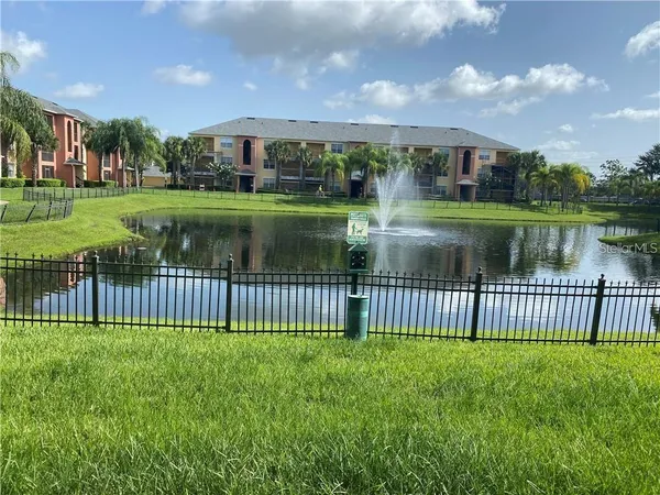 $1,550 | 10861 Windsor Walk Drive, Unit 7103, Orlando, FL 32837