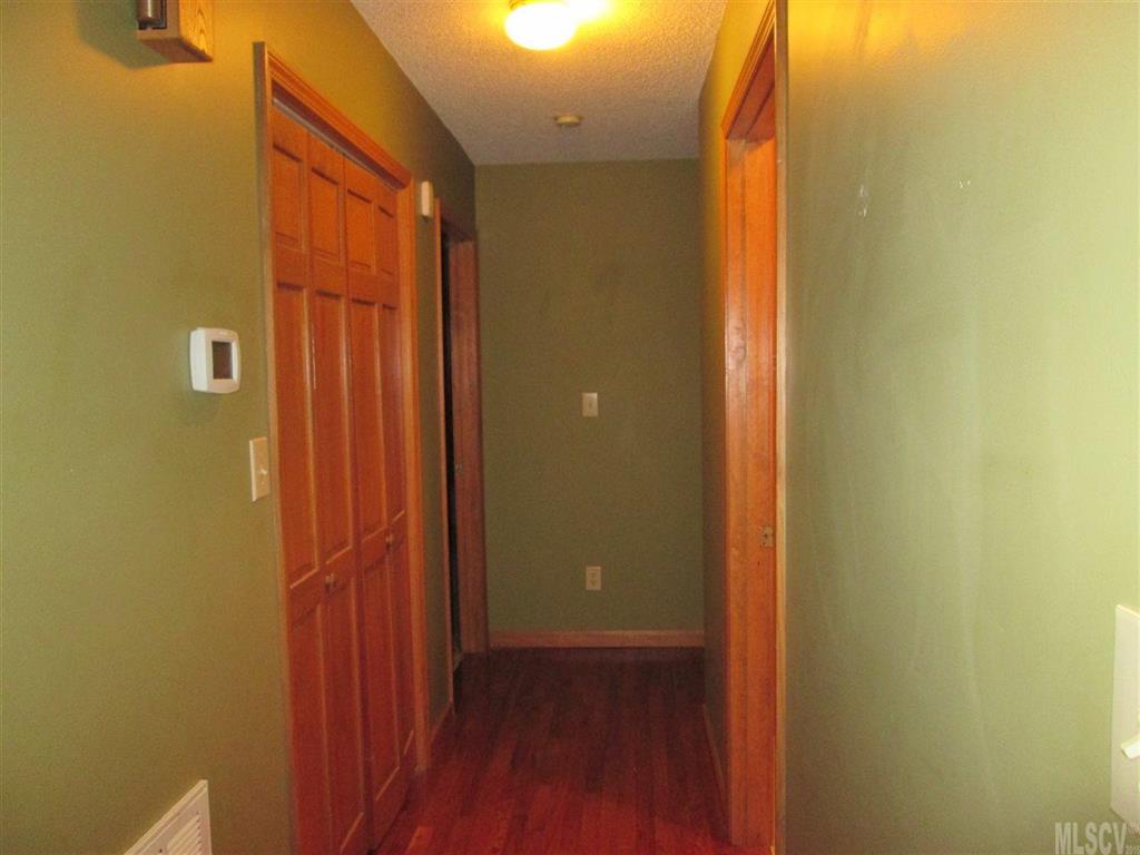 238 Legion Road Hudson, NC 28638 - Photo 5 of 24 Gallery Image 5