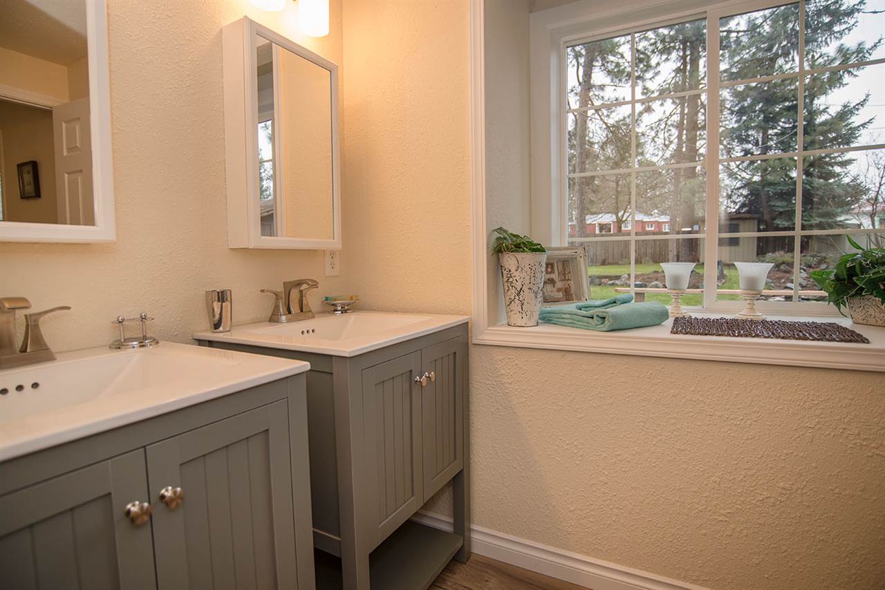 1209 South Woodruff Road Spokane Valley, WA 99206 - Photo 9 of 20 Gallery Image 9