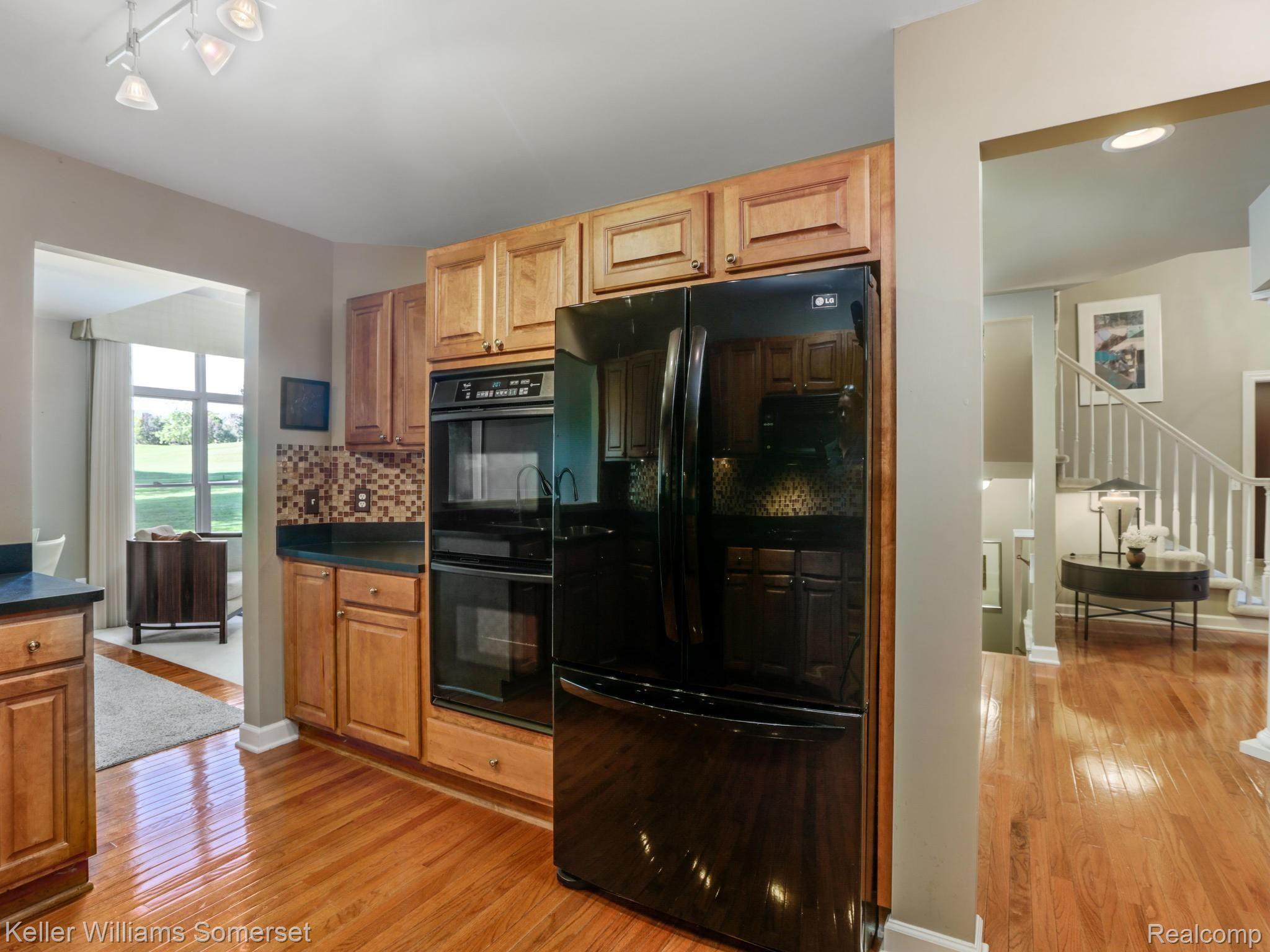 4699 Oakhurst Ridge Road Clarkston, MI 48348 - Photo 21 of 39 4699 Oakhurst Ridge Rd-010-010-4699 Oakhurst Ridge Road-MLS_Size.jpg