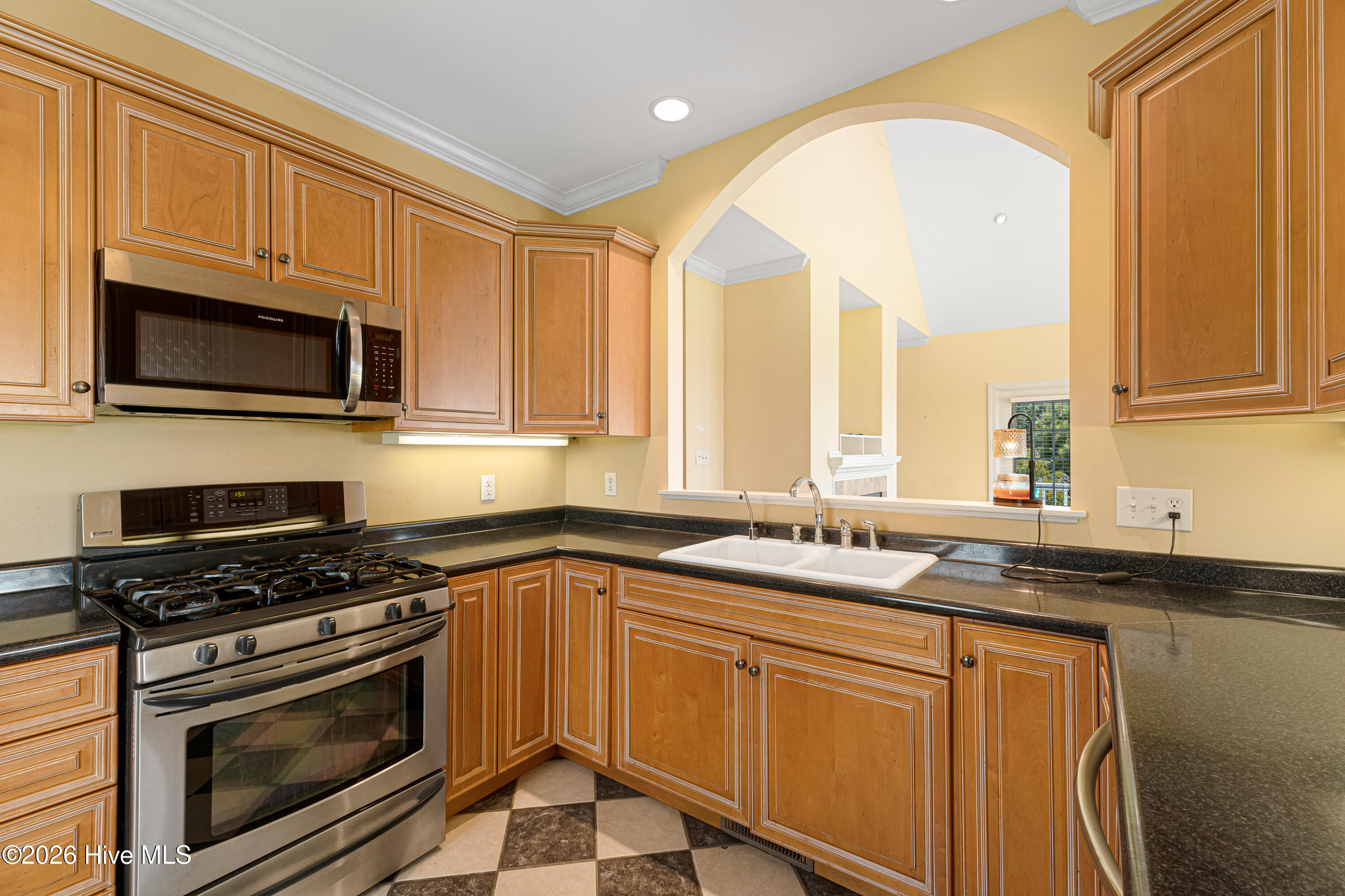 255 Oak Road Beaufort, NC 28516 - Photo 13 of 45