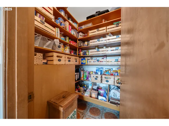 $655,000 | 5240 Sollie Smith Road North, Tillamook, OR 97141