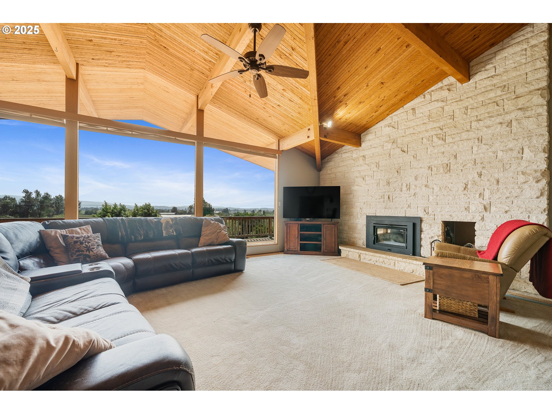 5240 Sollie Smith Road North Tillamook, OR 97141 - Photo 9 of 34