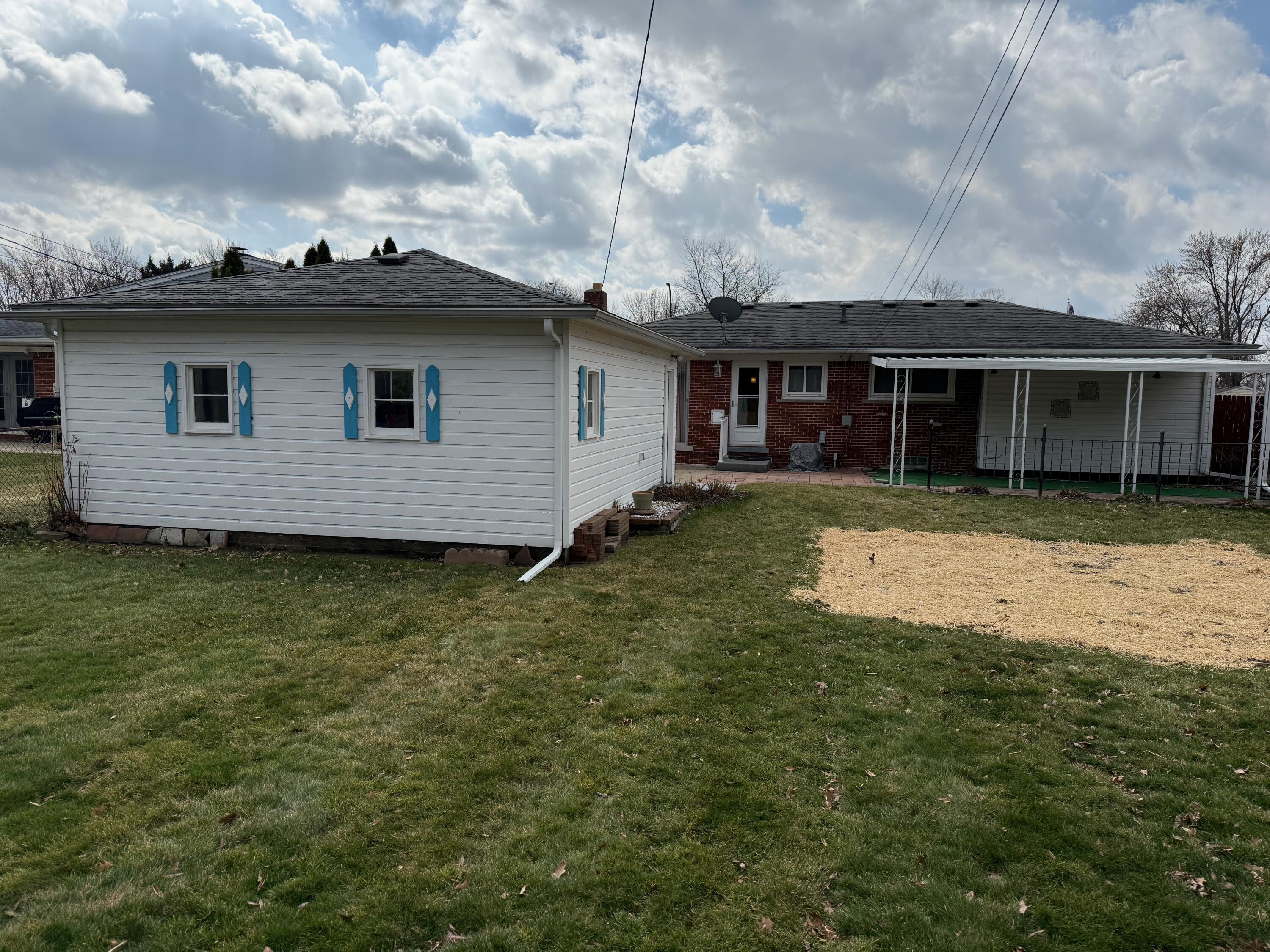 1073 Ruth Avenue Ypsilanti, MI 48198 - Photo 5 of 25 IMG_8422