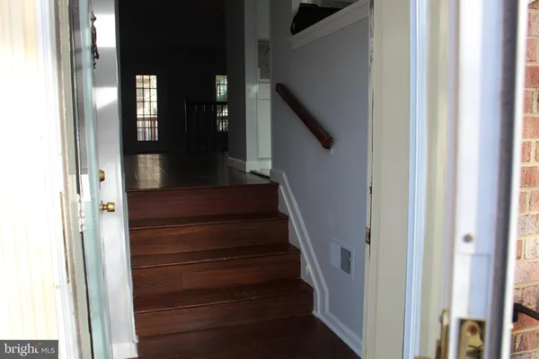 a view of entryway