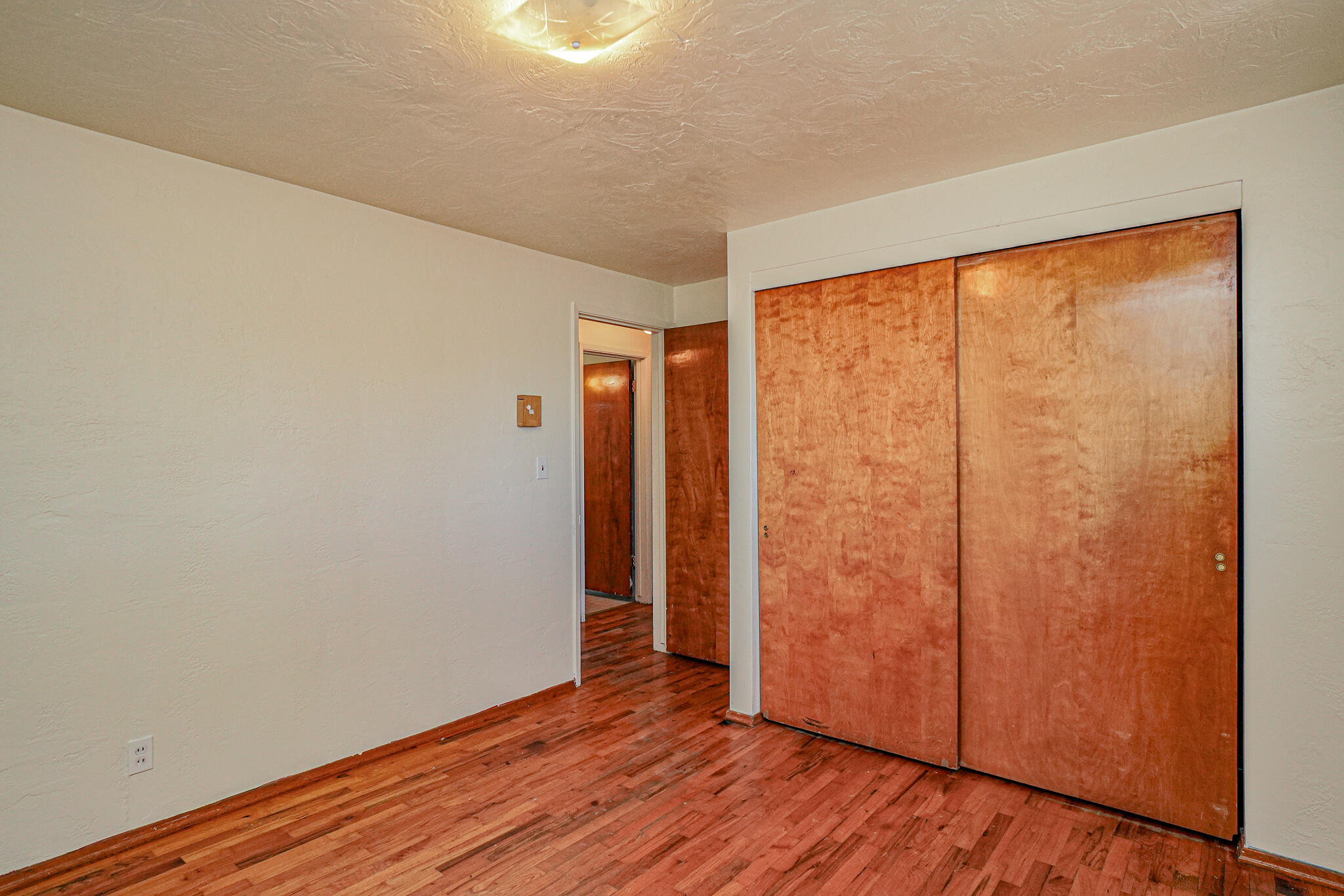 2540 Merriman Road Medford, OR 97501 - Photo 10 of 15 Bedroom #2.