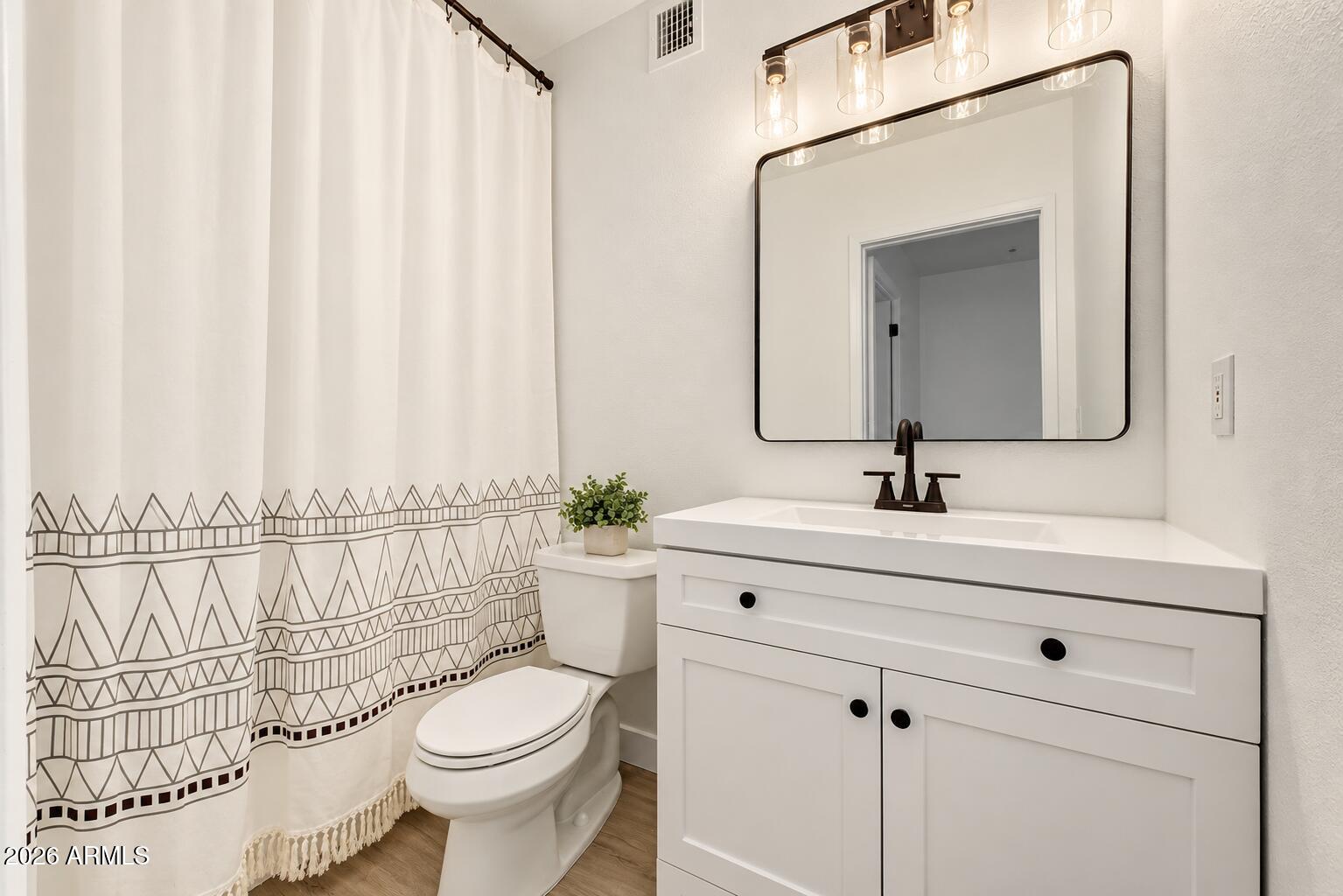 641 South Power Road, Unit 366 Mesa, AZ 85206 - Photo 7 of 23 bathroom primary