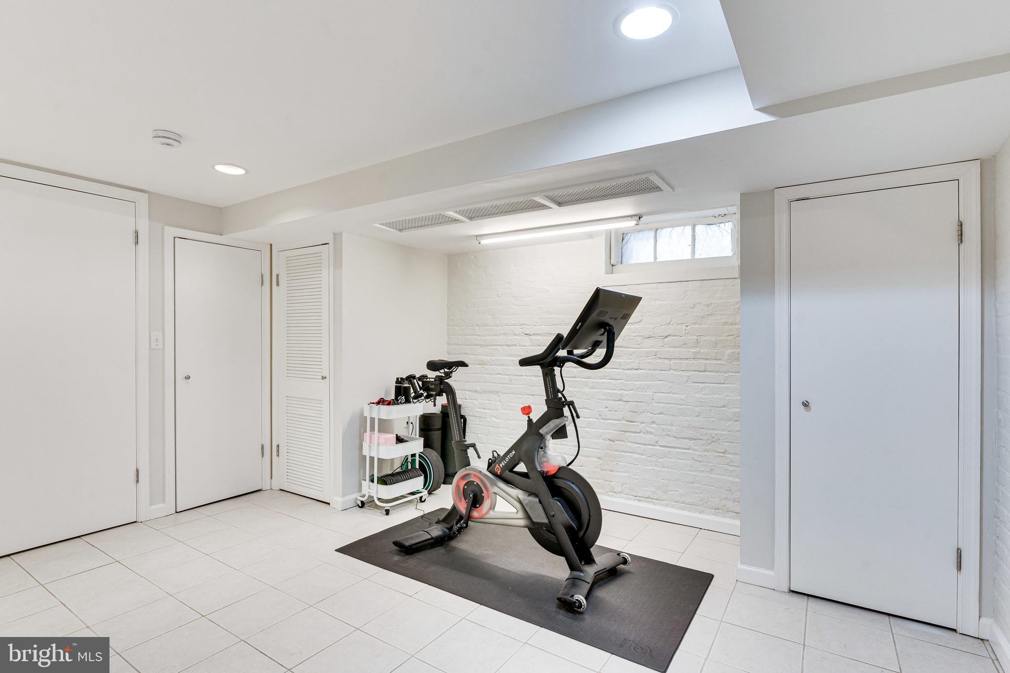 4411 Q Street Northwest Washington, DC 20007 - Photo 57 of 62