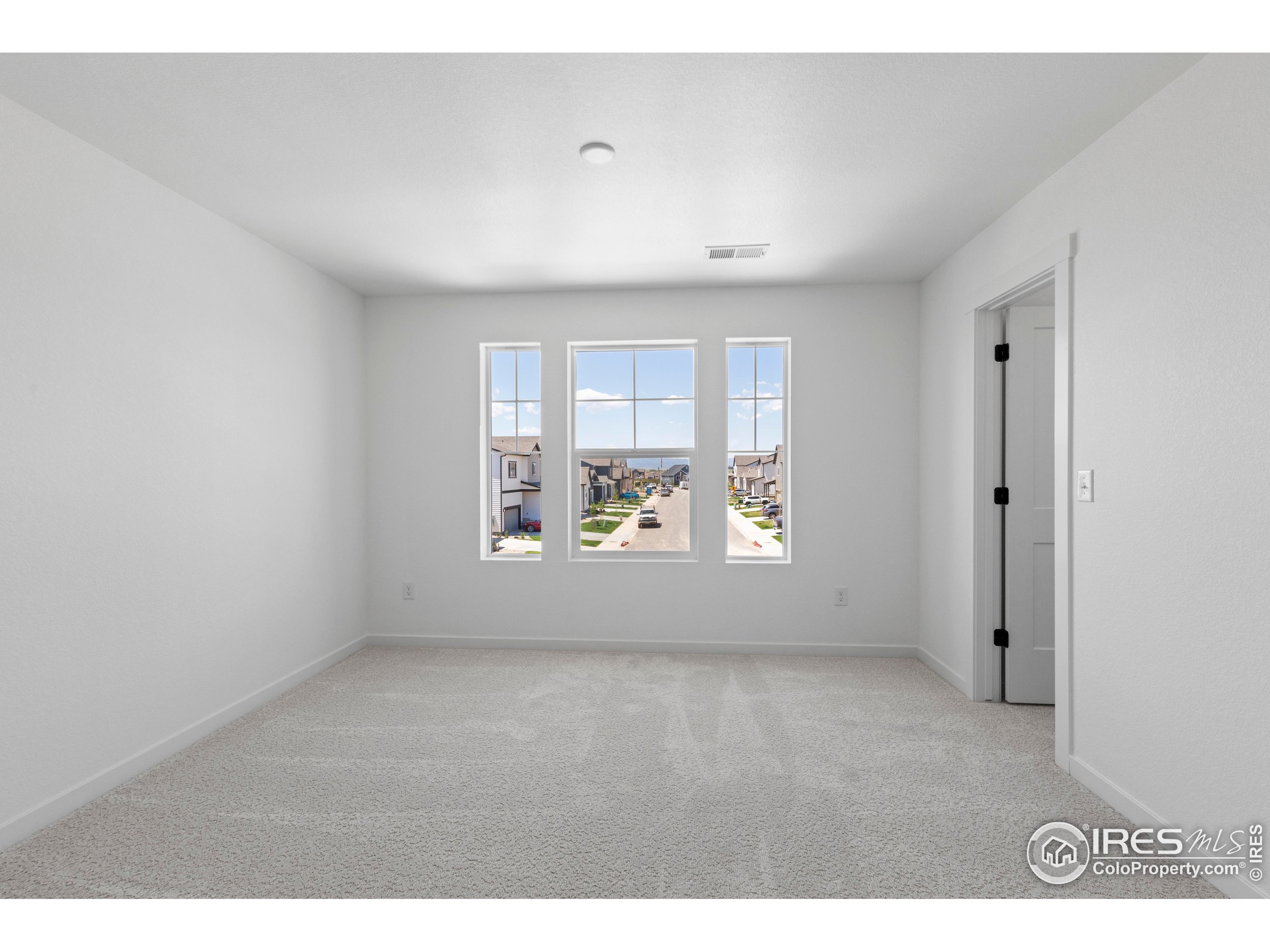 737 Muturu Road Johnstown, CO 80534 - Photo 26 of 26 a view of room and window