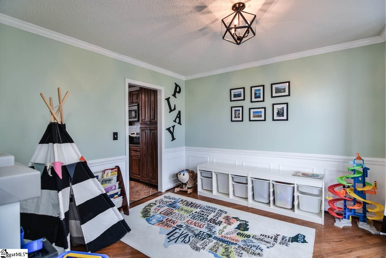 4 Meadow Ridge Drive Greer, SC 29651 - Photo 11 of 36 Gallery Image 11