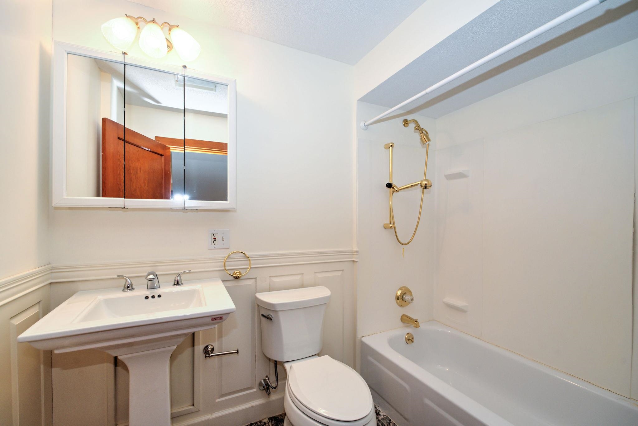 98 Castle Hill Road Windham, NH 03087 - Photo 31 of 40