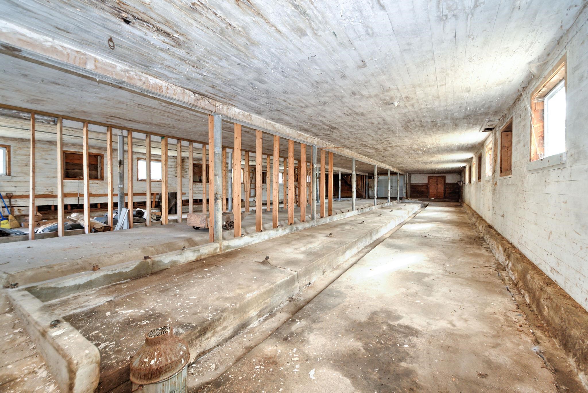 98 Castle Hill Road Windham, NH 03087 - Photo 36 of 40