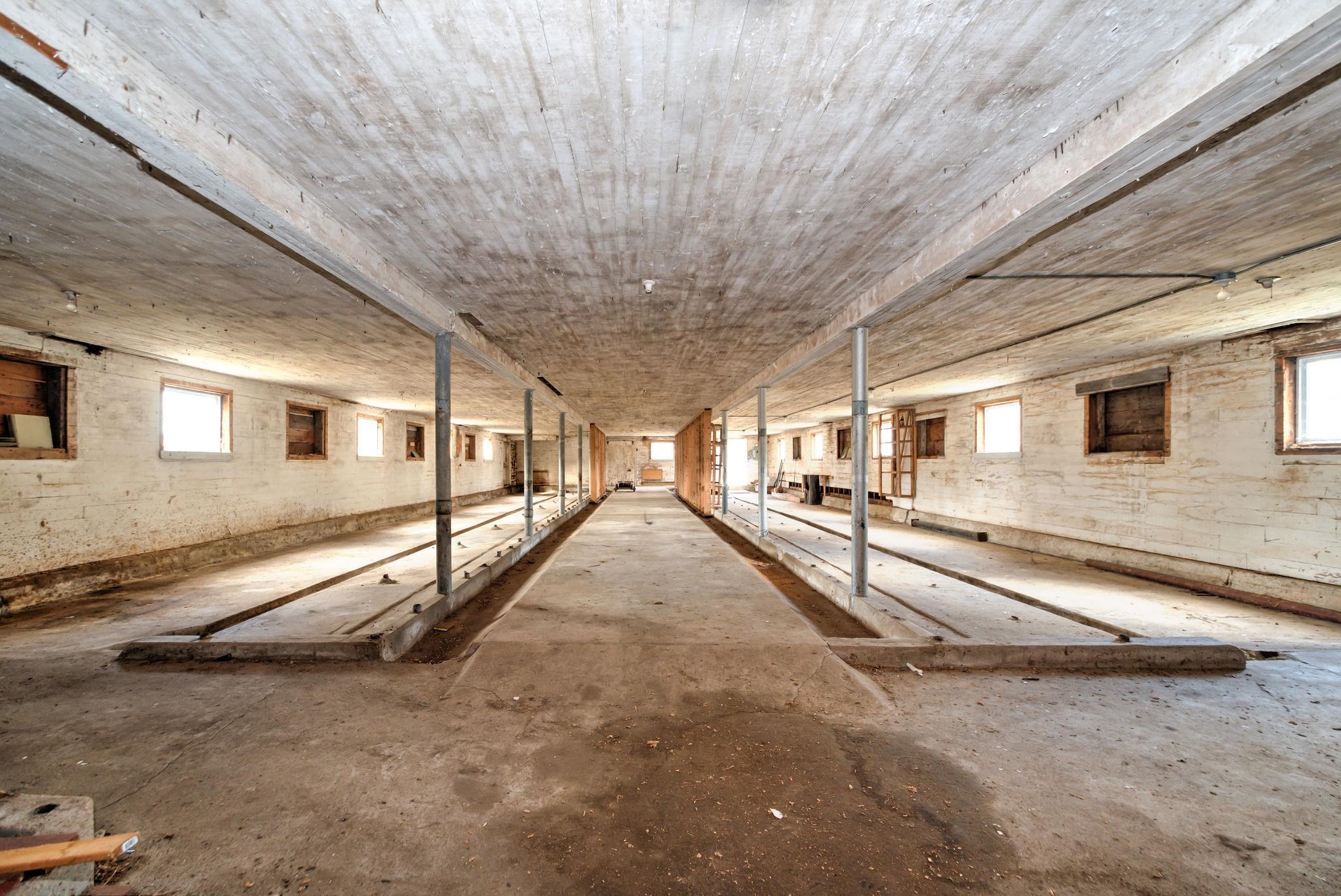 98 Castle Hill Road Windham, NH 03087 - Photo 38 of 40