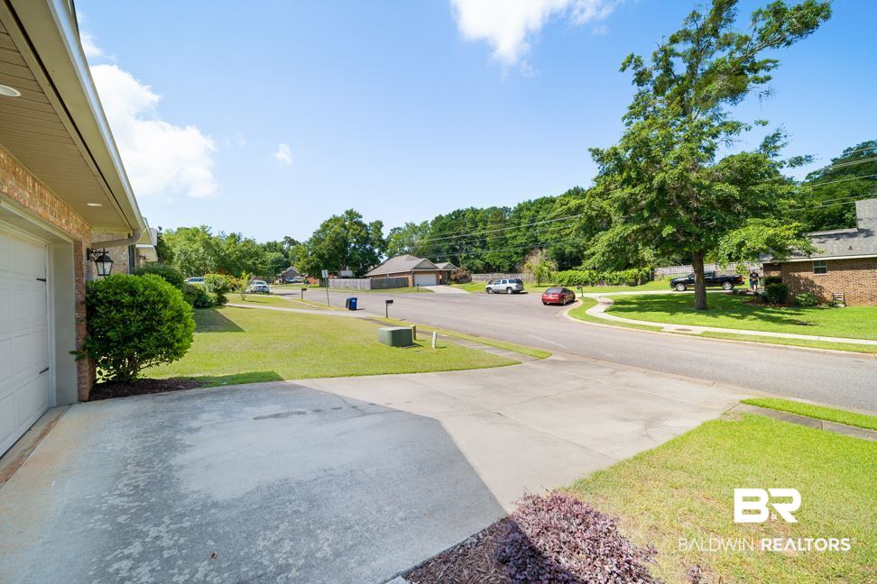 9012 Brookside Lane Daphne, AL 36526 - Photo 24 of 27 View from front door