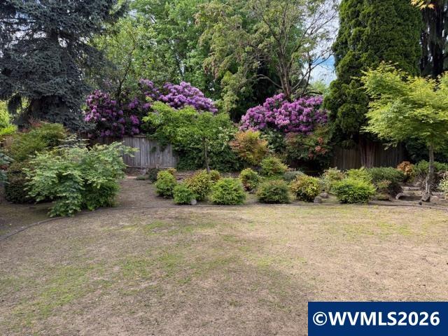 1344 Regency Drive Eugene, OR 97401 - Photo 46 of 49